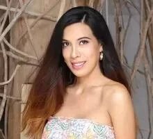 Anna Profile image 4
