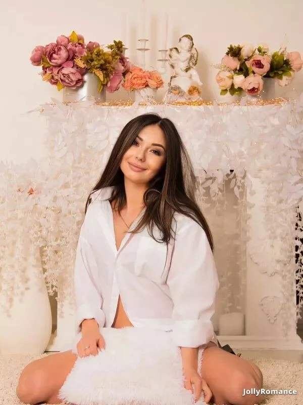 Olga Profile image 2