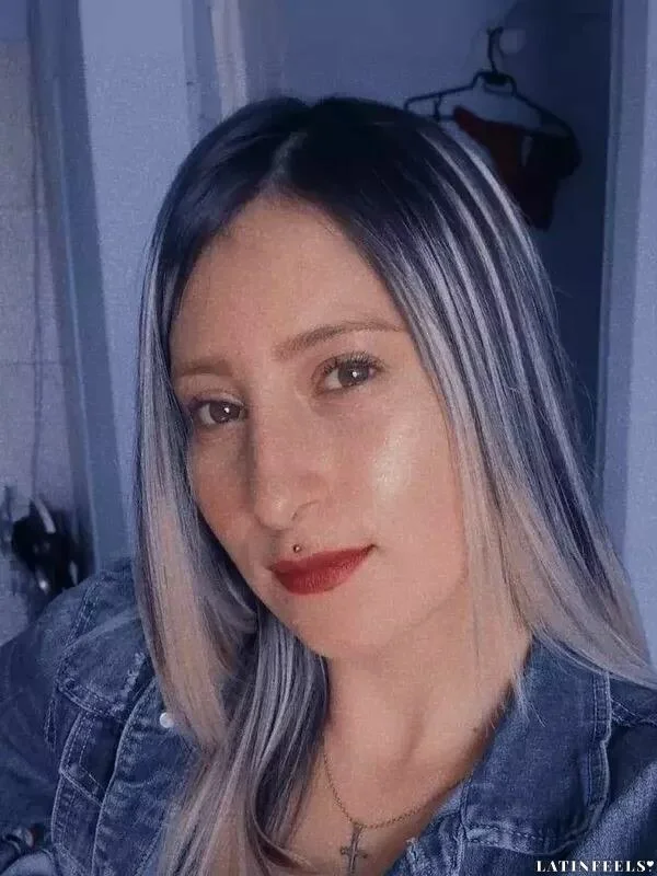 Maria Profile image 2
