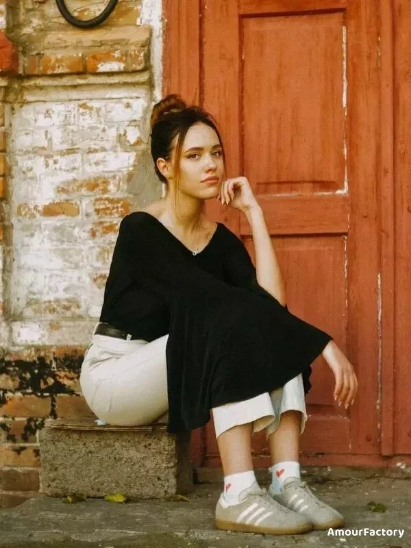 Lydmila Profile image 4