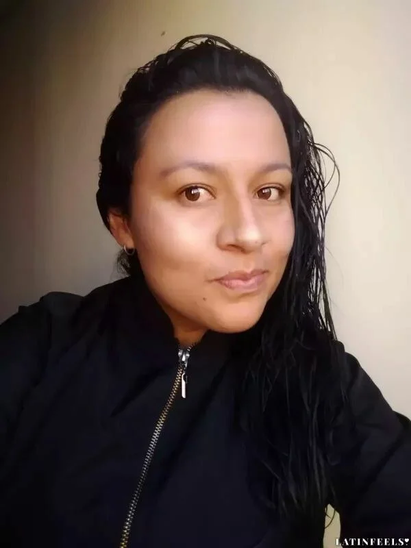 Fernanda Profile image 1