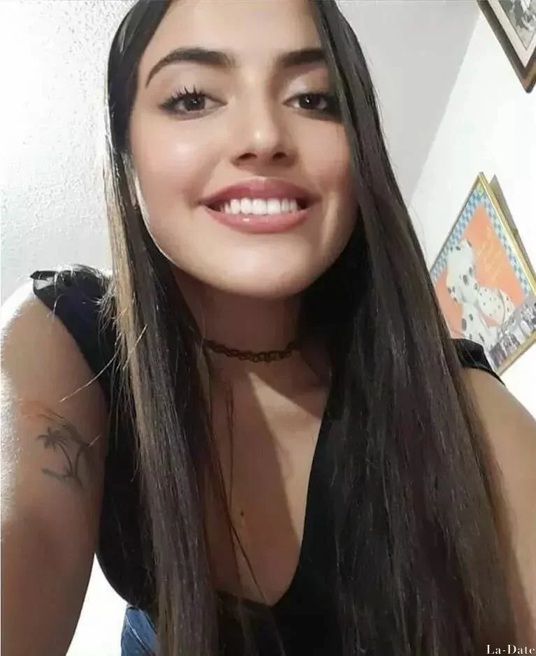 Fernanda Profile image 3