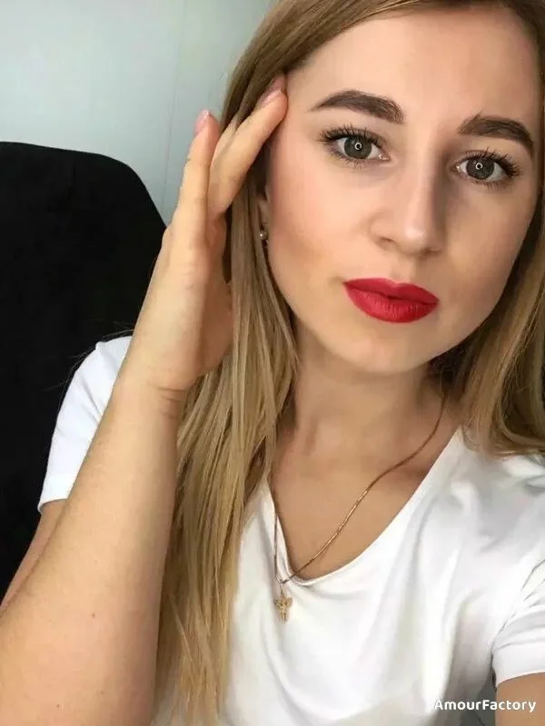 Kateryna Profile image 3